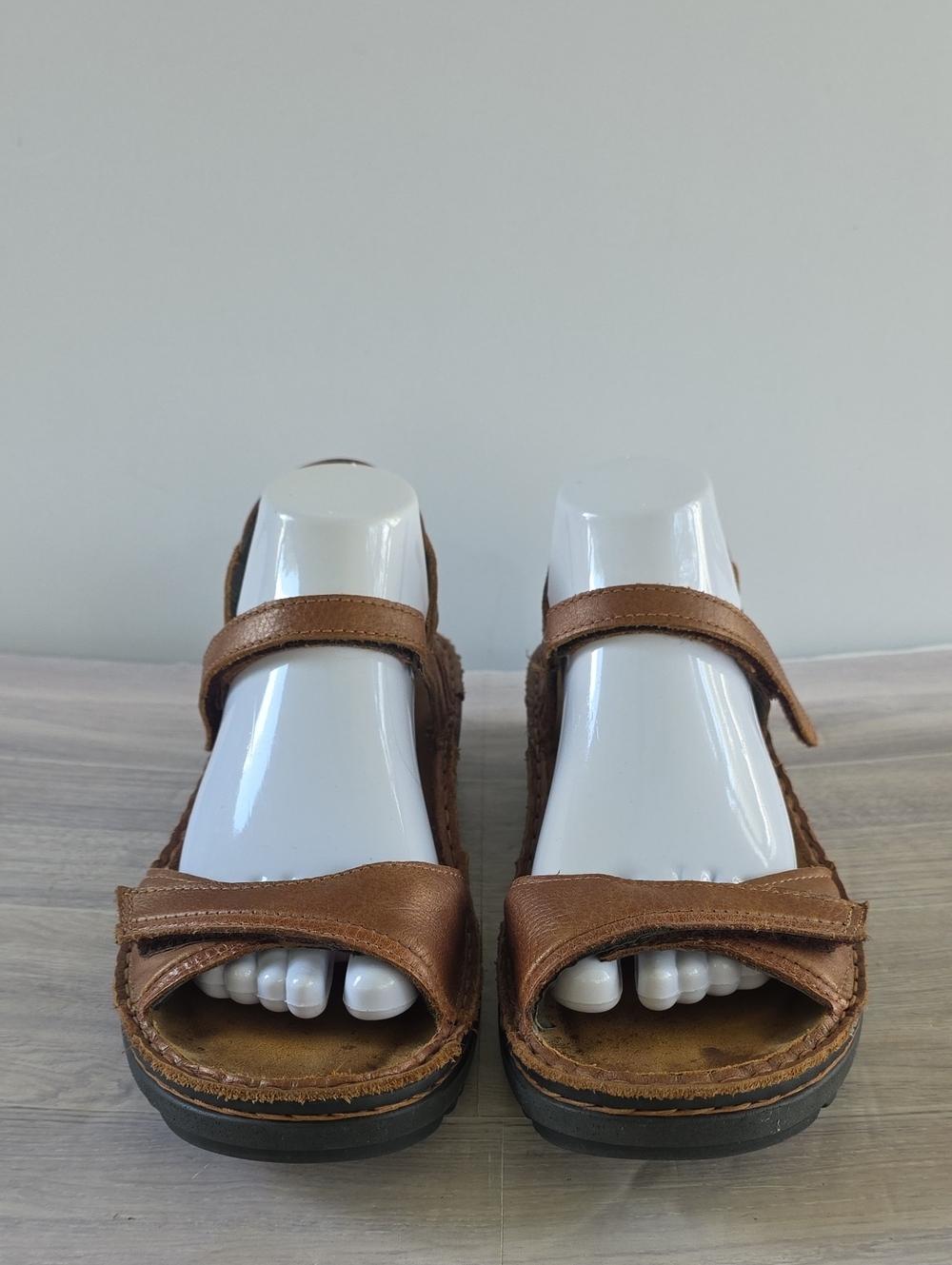 Naot Boho Granola Womens Leather Flat Strappy Walking Comfort Sandals Brown 10 - Picture 6 of 13